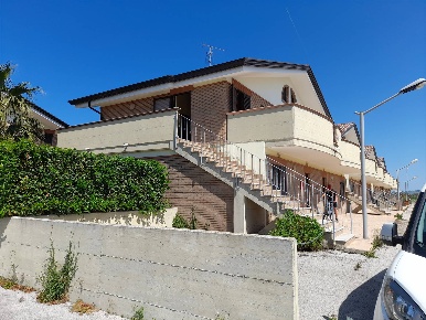 Foto Appartamento in Zona Costa verde, Montenero di Bisaccia di 70 m²