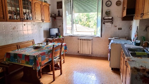 Foto Appartamento a Licciana Nardi di 120 m² con 5 locali in vendita