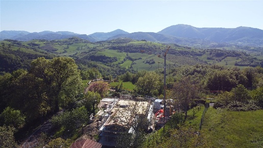 Foto Villa unifamiliare in località Arcofiato, Camerino in vendita