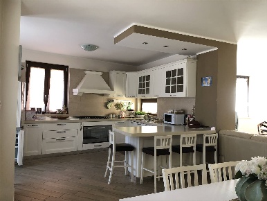 Foto Villa unifamiliare a San Cipriano Picentino in vendita