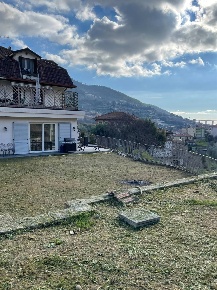 Foto Appartamento a Camporosso in vendita