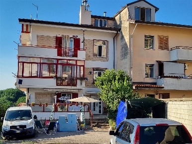 Foto Appartamento in Via Capone, Altavilla Irpina di 105 m² con 5 locali