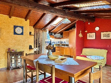 Foto Appartamento in Vicolo Boesi 8, Vertova di 88 m² con 2 locali