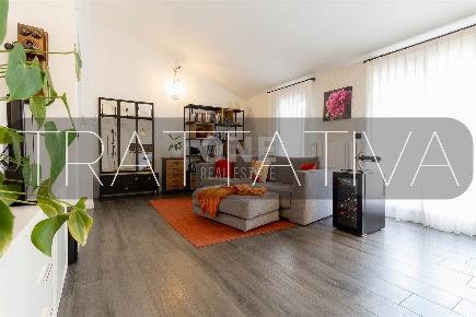 Foto Appartamento in Largo dello Sport 3, Rovello Porro di 113 m²