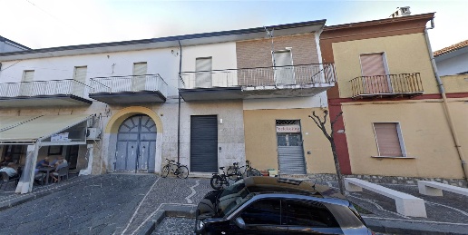Foto Appartamento in VIA ENRICO LAURO 7, Grazzanise di 150 m² con 4 locali