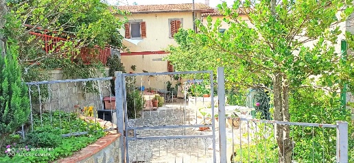 Foto Appartamento in IMMEDIATA ESTREMITA'  DEL PAESE DI CASTEL DEL PIANO,