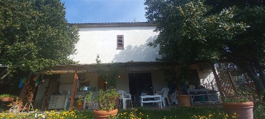 Foto Villa unifamiliare a Scansano di 140 m² con 6 locali in vendita