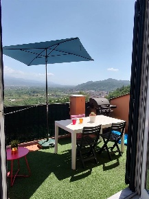 Foto Appartamento a Follo di 65 m² con 5 locali in vendita