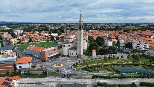 Foto Appartamento in Via Verdi, Rovello Porro di 102 m² con 4 locali