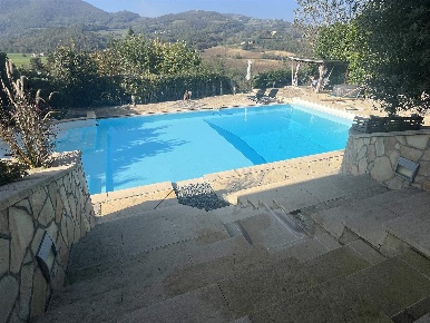 Foto Villa unifamiliare a Rivergaro di 200 m² con 4 locali in vendita