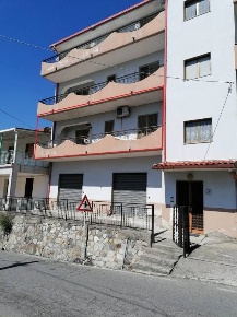 Foto Appartamento in Via duca d'aosta, Condofuri di 92 m² con 3 locali
