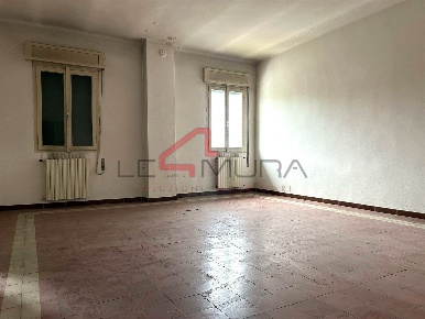 Foto Appartamento a Sanguinetto di 118 m² con 6 locali in vendita