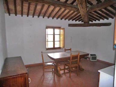 Foto Appartamento a Asciano di 105 m² con 4 locali in vendita