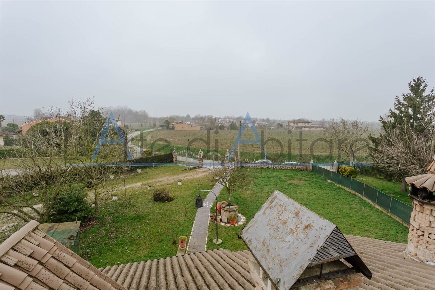 Foto Villa unifamiliare a Casalserugo di 119 m² con 6 locali in vendita