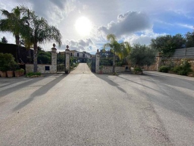 Foto Villa unifamiliare a Balestrate di 110 m² con 4 locali in vendita