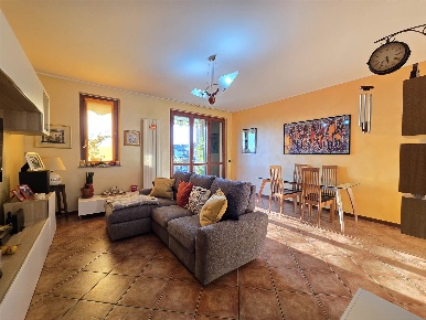 Foto Appartamento in Via Della Cooperazione 9, Mezzago di 107 m² in vendita