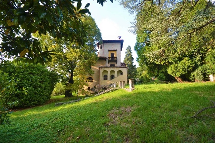 Foto Villa unifamiliare in Via Maresana  43, Ponteranica di 865 m²