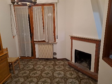 Foto Appartamento a Maiolati Spontini di 55 m² con 4 locali in affitto