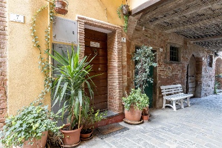 Foto Appartamento in Via Bastioni 9, Peccioli di 98 m² con 6 locali