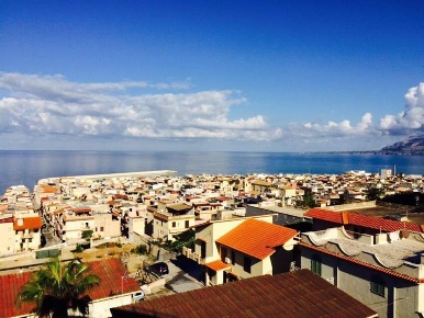 Foto Appartamento a Balestrate di 80 m² con 4 locali in vendita
