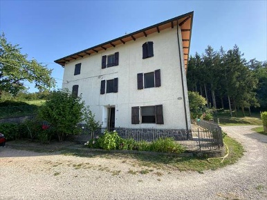 Foto Appartamento in Via Casoni 66, Castiglione dei Pepoli di 112 m²