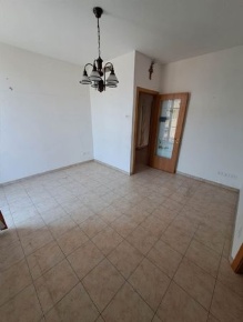 Foto Appartamento a Maiolati Spontini di 100 m² con 6 locali in vendita