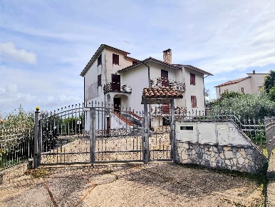 Foto Villa unifamiliare in Contrada Torretta, Montemiletto di 230 m²