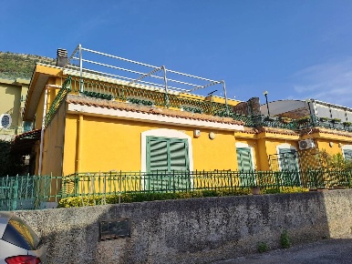 Foto Villa unifamiliare in Via Tora di Pezzano 75, San Cipriano Picentino