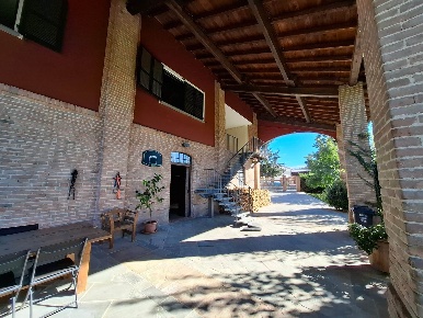 Foto Villa unifamiliare a Rivergaro di 285 m² con 4 locali in vendita