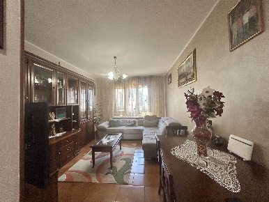Foto Appartamento a San Giorgio Piacentino di 110 m² con 4 locali
