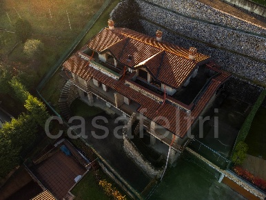 Foto Villa bifamiliare in via montebello, Palazzago in vendita