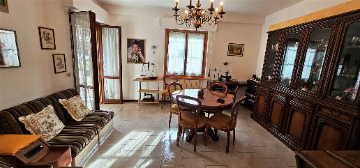 Foto Appartamento a Castelraimondo di 94 m² con 3 locali in vendita
