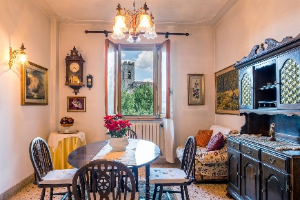 Foto Appartamento a Abbadia San Salvatore di 110 m² con 9 locali in vendita