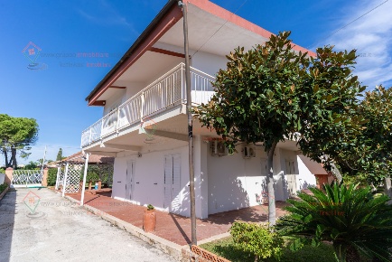 Foto Appartamento a Siracusa Arenella di 53 m² con 2 locali in vendita