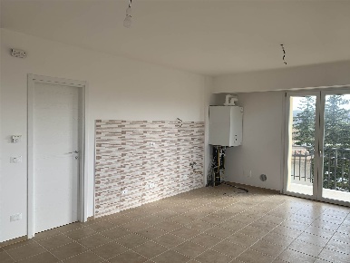 Foto Appartamento in viale seneca 23, Camerino di 117 m² con 4 locali