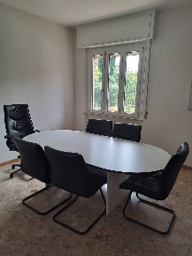 Foto Appartamento a Maiolati Spontini di 90 m² con 5 locali in vendita