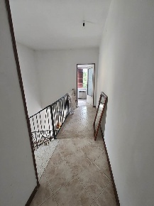 Foto Appartamento a Quistello di 100 m² con 6 locali in vendita