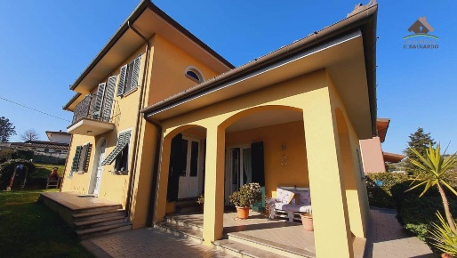 Foto Villa unifamiliare in via di montecarlo  5 5, Montecarlo in vendita