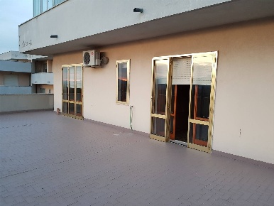 Foto Appartamento a Cupramontana di 112 m² con 6 locali in vendita