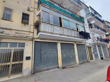 Foto Appartamento a Picerno di 110 m² con 6 locali in vendita