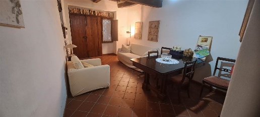 Foto Appartamento in via vittorio emanuele, Scansano di 80 m² con 4 locali