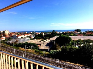 Foto Appartamento a Camporosso di 130 m² con 5 locali in vendita