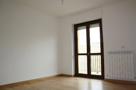 Foto Appartamento in via Caduti di Nassirya, Castelraimondo di 100 m²