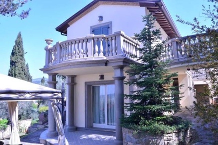 Foto Villa unifamiliare a Passignano sul Trasimeno in vendita
