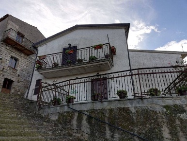 Foto Appartamento in Via Giuseppe Gaimari  27, Picerno di 100 m² in vendita