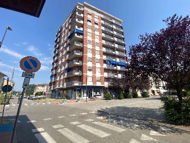 Foto Appartamento in Piazza Martiri della Libertà 7, Trino Centro di 173 m²