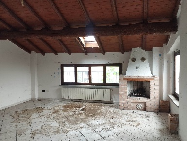 Foto Appartamento a Brignano Gera d'Adda di 96 m² con 3 locali in vendita