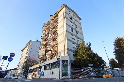 Foto Appartamento in Via Fratelli Bandiera, Barlassina di 95 m² in vendita