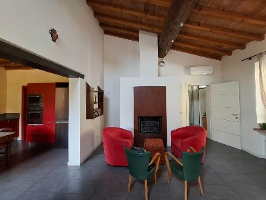 Foto Villa unifamiliare a Pontenure di 207 m² con 4 locali in vendita