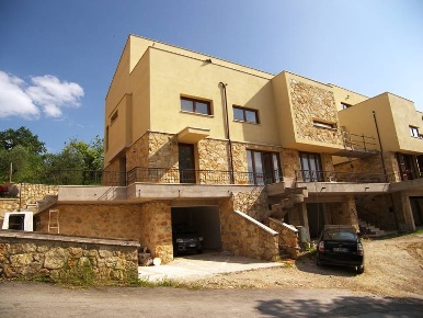 Foto Villa a schiera a Rapolano Terme di 88 m² con 5 locali in vendita